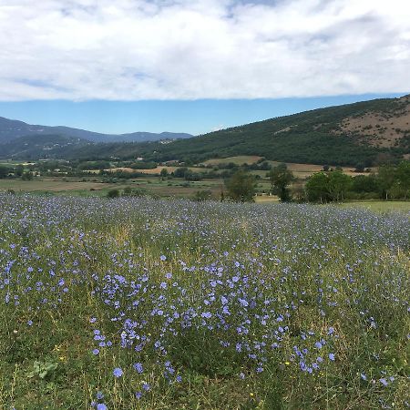 Tenuta Due Laghi Rivodutri Bagian luar foto