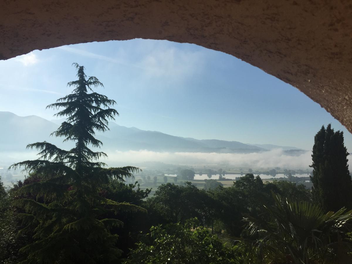Tenuta Due Laghi Rivodutri Bagian luar foto