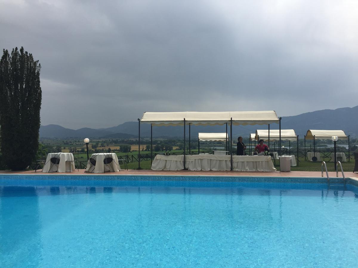 Tenuta Due Laghi Rivodutri Bagian luar foto